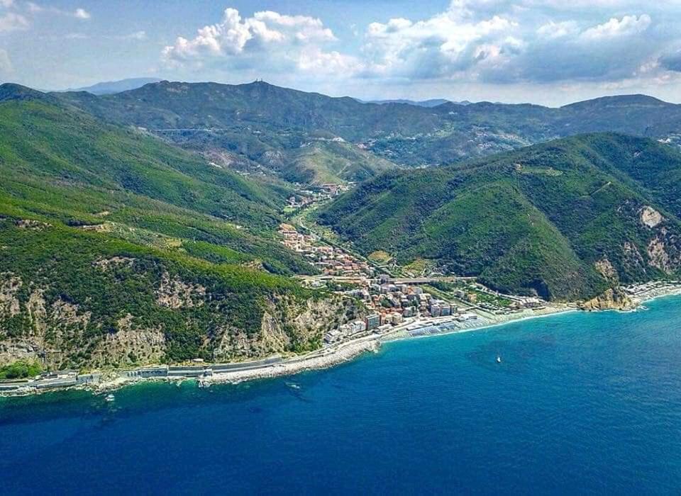 Flamatan Deiva Marina Exterior photo