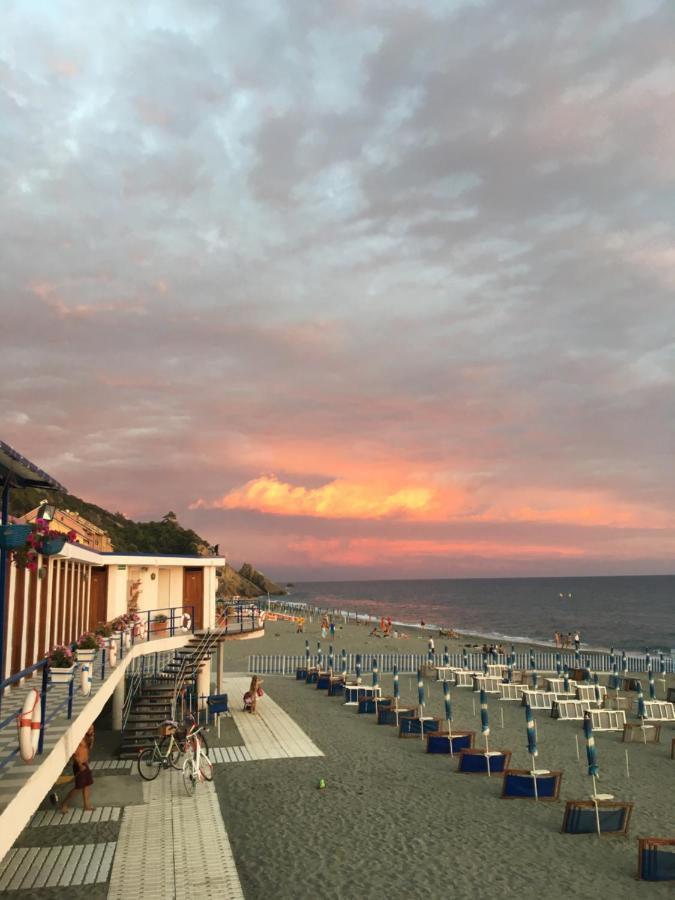 Flamatan Deiva Marina Exterior photo